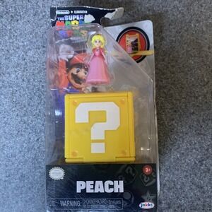 Peach Super Mario Bros Movie Illumination Nintendo New Toy Distressed Package